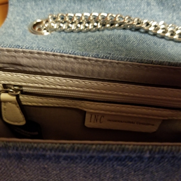 Bag - Picture 2 of 5